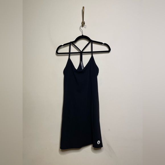 Vuori One Shot Tennis Women's Performance Dress in Black - Picture 7 of 10